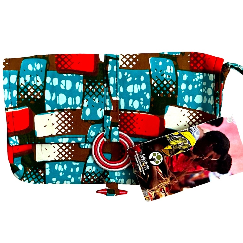 **Full Circle Handmade Teal/Red Purse**